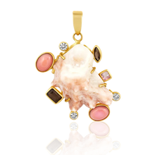 Load image into Gallery viewer, Lilac Kitten Paw Halo Pendant