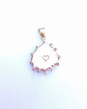 Load image into Gallery viewer, Br497 - Orange Lions Paw Halo