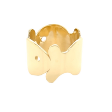 Load image into Gallery viewer, 3 Fish Ring in gold by Christina Puchi
