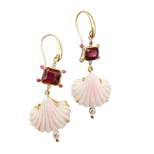 Load image into Gallery viewer, Queen Conch Shell Earrings by Christina Puchi
