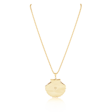 Load image into Gallery viewer, Carved Scallop Shell with Diamonds + Gold

