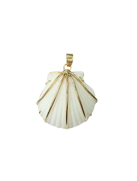 White Shell 1 Pendant in shell by Christina Puchi