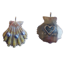 Load image into Gallery viewer, Lions Paw with Pearls Pendant in shell by Christina Puchi
