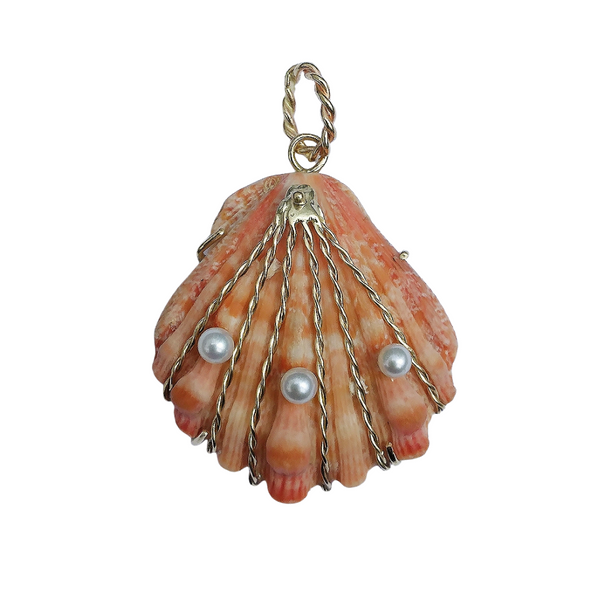 Lions Paw with Pearls Pendant in shell by Christina Puchi