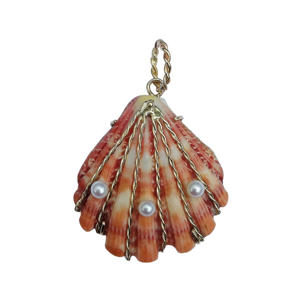 Lions Paw with Pearls Pendant in shell by Christina Puchi